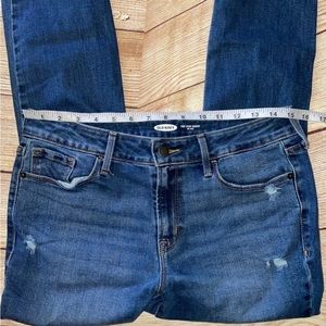 Pop Icon Skinny Jeans(distressed) 30 in.